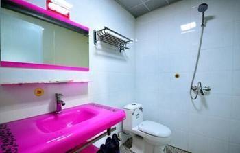 Wuhan Minghang Guesthouse Экстерьер фото